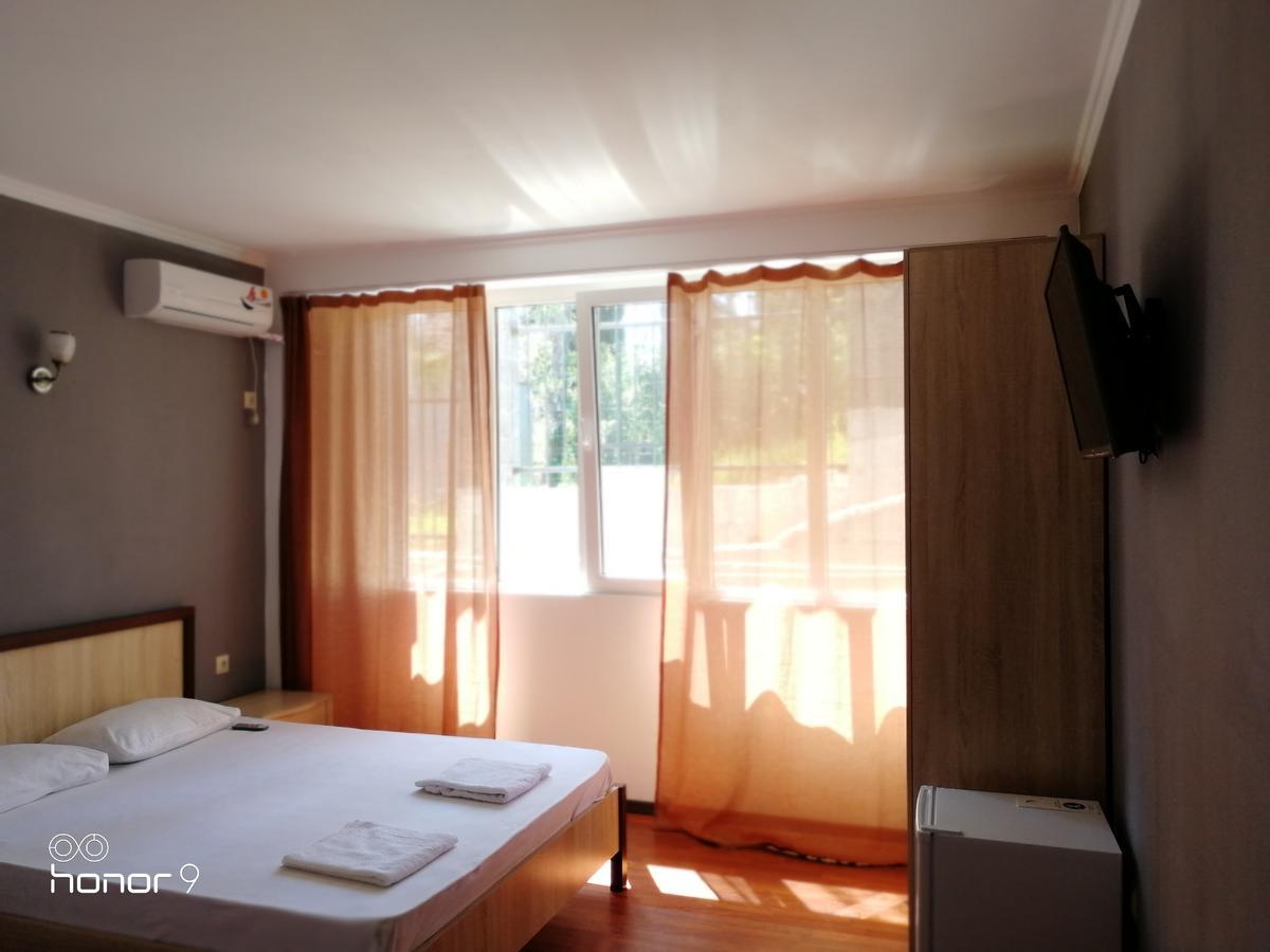 Mira Hotel New Athos Eksteriør billede
